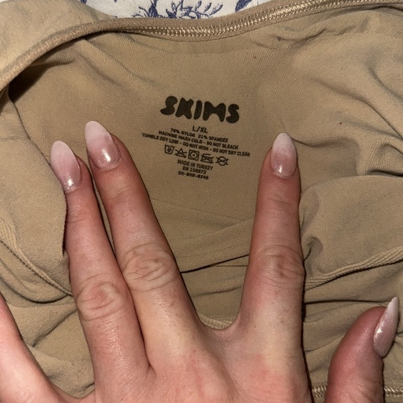 Skims bodysuit - Picture 5 of 5